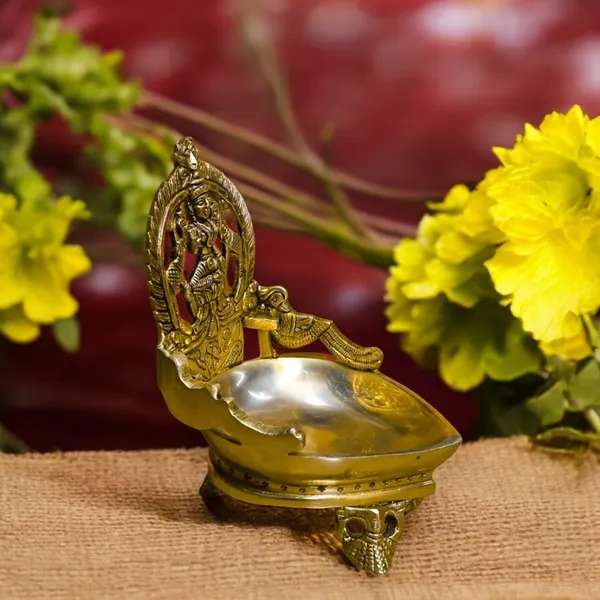 Antique_Karumbu_Kamatchi_Vilaku/Kamakshi_Devi_Maa_Diya/Oil_Lamp