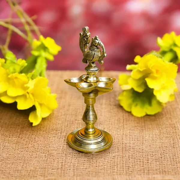 Antique_Annapakshi_Lamp,_Diya_For_Pooja,_Home
