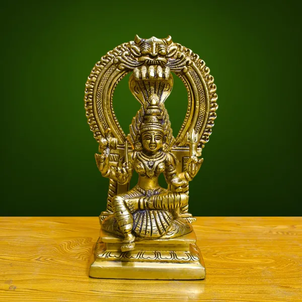 Antique_Brass_Idol_Of_Frame_Karmari_Amman_Statue_And_Kamatchi_Amman_Silai_For_Home_Decor,_Temple