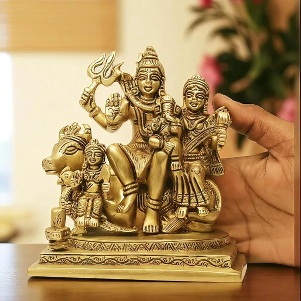 Antique_Shiv_Parivar_Murti_For_Home_Pooja,_Shiva_Parvati_Statue_With_Family,_Idol_For_House_Warming_Gift_And_Decor
