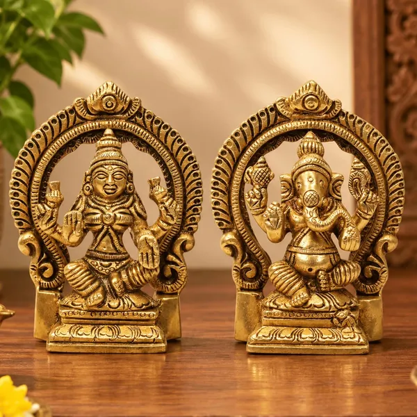 SHANTI_Brass_Laxmi_Ganesh_Idol_for_Home_puja_ganpati_Idol_Laxmi_Ganesh_murti_for_Gift_vinayaka_Idol_Vinayagar_Statue_for_Home_d�cor,_Office_Desk,_showpiece,_House_Warming