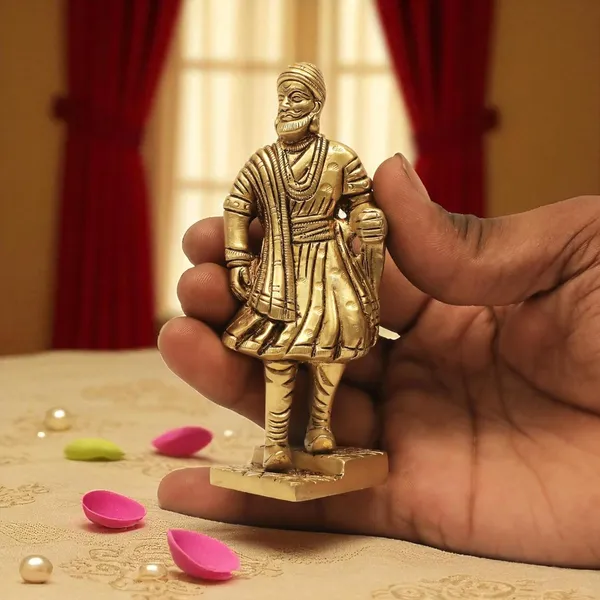 Antique_100%_Pure_Brass_Chhatrapati_Shivaji_Maharaj_The_Legend_Of_Maharashtra_Statue_For_Pooja