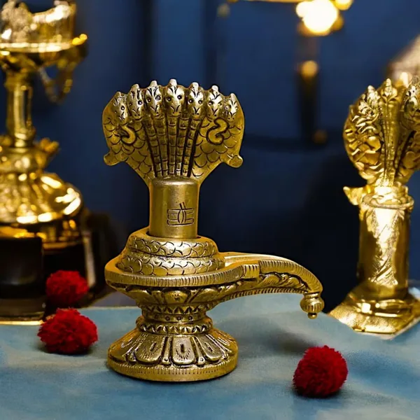 SHANTI_Brass_Shivling_for_Home_Puja,_Shiva_Lingam_for_Temple,_Office_Desk,_Gift_&_Décor_