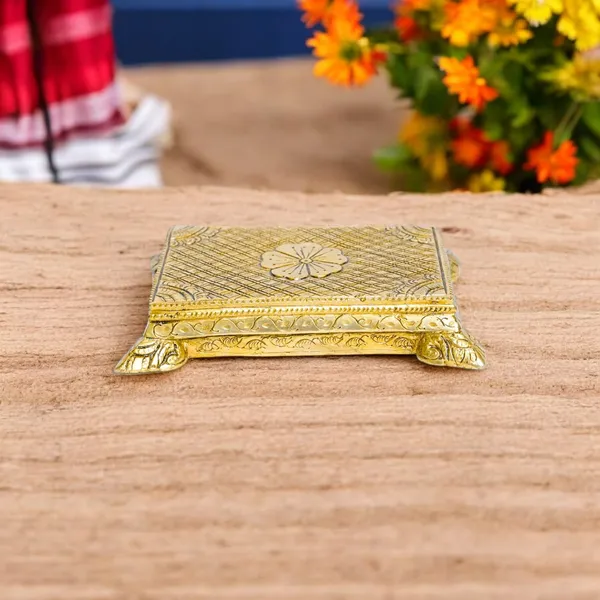 Antique_100%_Pure_Brass_Chowki_For_Pooja_Temple,Mandir_And_Home