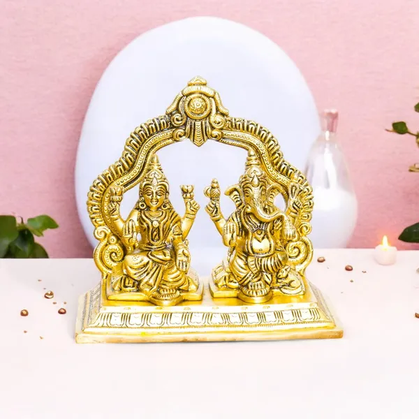 Antique_Brass_Framed_Laxmi_Ganesh_Idol_For_Home_Pooja,_Lakshmi_Ganesh_Murti_For_Gift_Vinayaka_Idol_Vinayagar_Statue_For_Home_Decor,_Office_Desk,_Showpiece,_House_Warming
