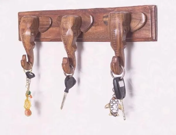 Decorative_Wall-Mounted_Key_Holder,_Wooden_Elephant_Design,_3-Hook_Rack,_Brown