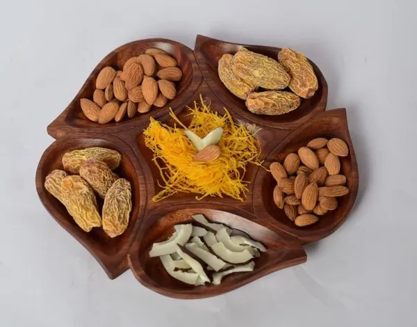 Wooden_Serving_Platter_with_5_Compartments,_Round_Leaf_Design,_Dark_Brown