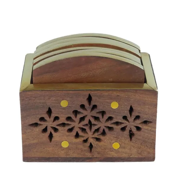 Wooden_Drink_Coaster_Set_with_Brass_Inlay_and_Decorative_Holder,_Carved_Snowflake_Design