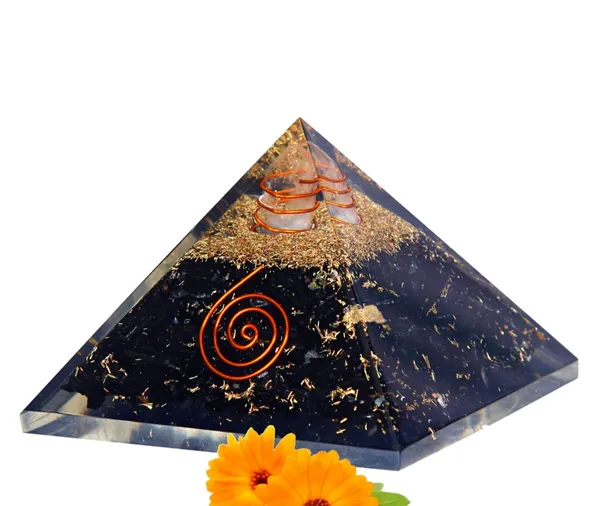 Black_Tourmaline_pyramid_