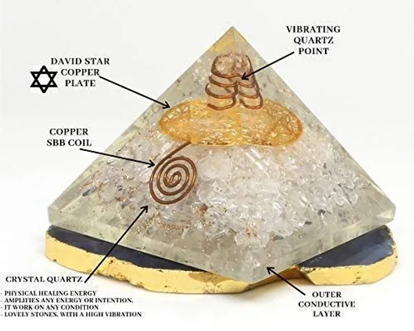 Clear_quartz_Pyramid_