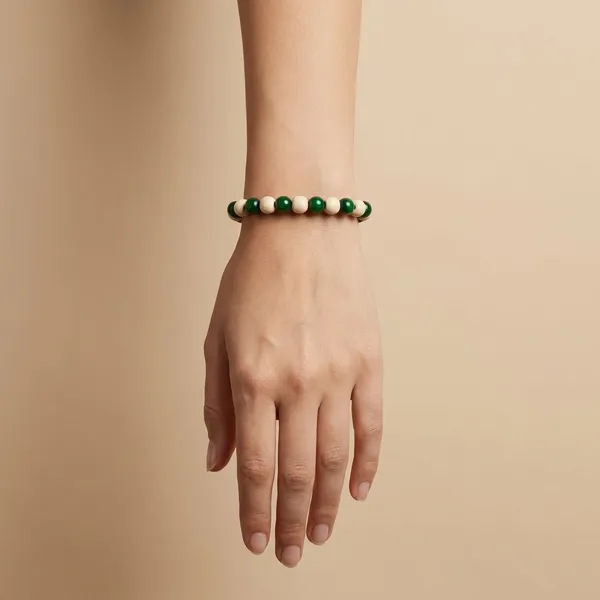 Green_And_White_Premium_And_Jade_Tulsi_Bracelet