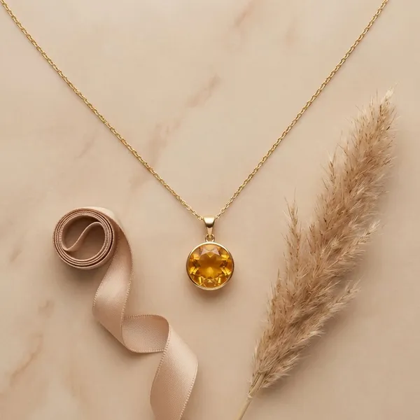 Yellow_Premium_Sapphire_Stone