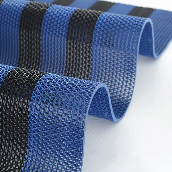 Valdivian_Anti_Skid_Waterproof_Pvc_Rubber_Mat_For_Bathroom_Floor_Swimming_Pool_Shower_Entrance_Rainy_Areas_Multipurpose_Dual_Colour_Floor_Mat_Black_Blue_2x4_Ft