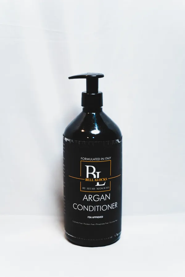 Argan_Conditioner_To_Nourish_Damaged_And_Frizzy_Hair