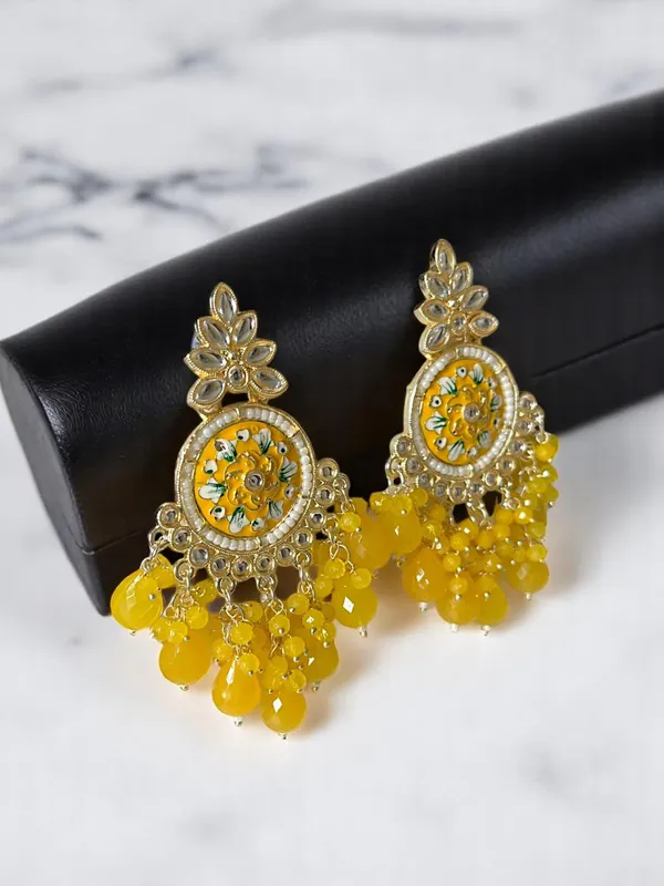 Yellow_Gold_Plated_Traditional_Floral_Kundan_Studded_Minakari_Jhumki_Earrings_For_Women