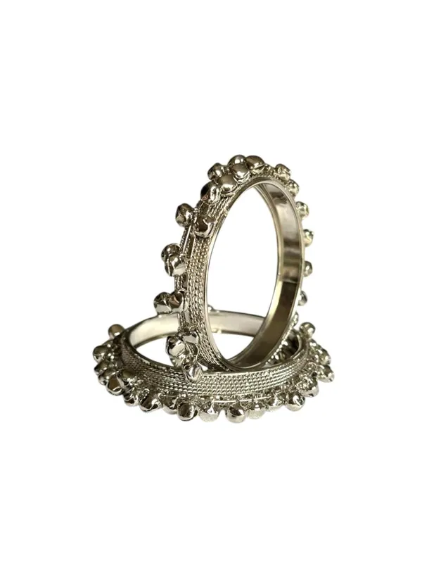 Silver_Fashion_Latest_Antique_Silver_Plated_Set_Of_2_Stylish_Traditional_Ghungroo_Bangles_For_Women