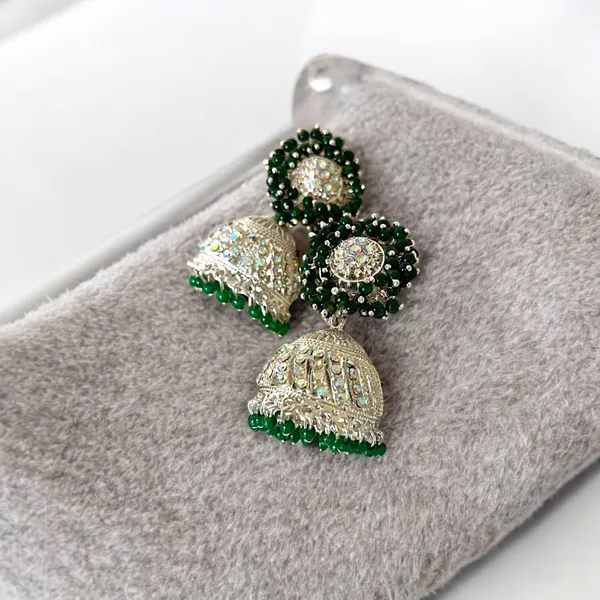 Green_Fashion_Jewellery_Gold_Plated_Pearl_Beaded_Jhumki/Jhumki_Earrings_For_Women