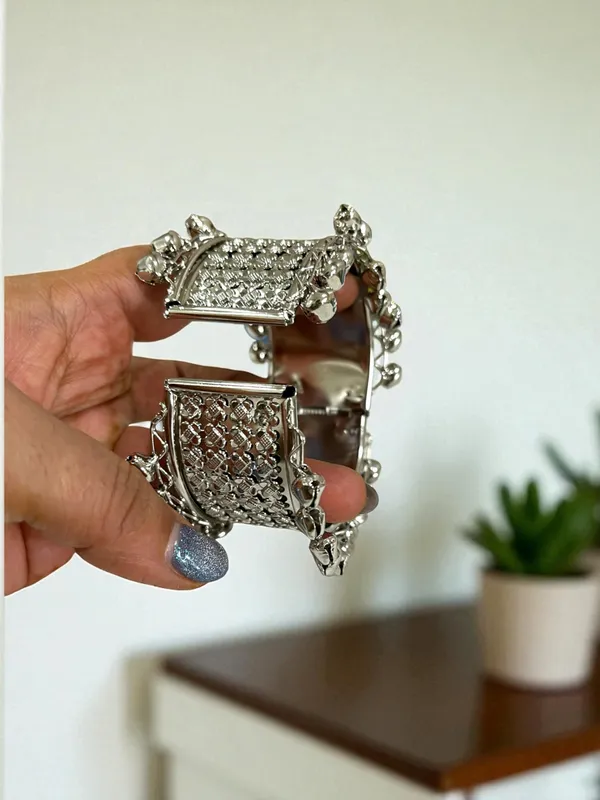 Silver_Navratri_Festival_Combo_Oxidised_Rhodium_Plated_Ghungroo_Kada_Bangles_Set_For_Women