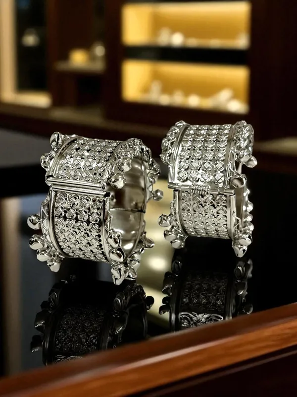Silver_Navratri_Festival_Combo_Oxidised_Rhodium_Plated_Ghungroo_Kada_Bangles_Set_For_Women