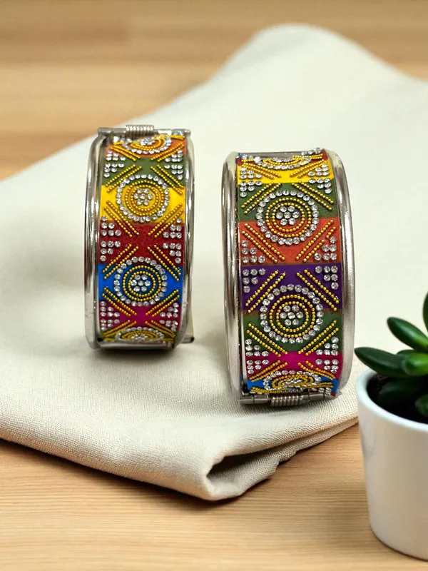 Multi_Colour_Navratri_Special_Beaded_&_Mirror_Work_Kada