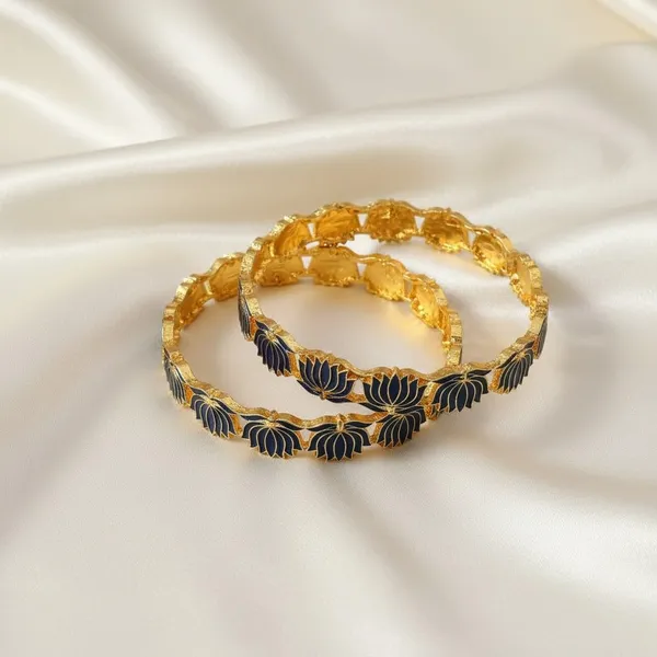 Black_Traditional_Gold-Plated_Lotus_Design_Jewellery_Set_For_Women