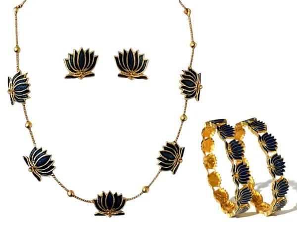 Black_Traditional_Gold-Plated_Lotus_Design_Jewellery_Set_For_Women