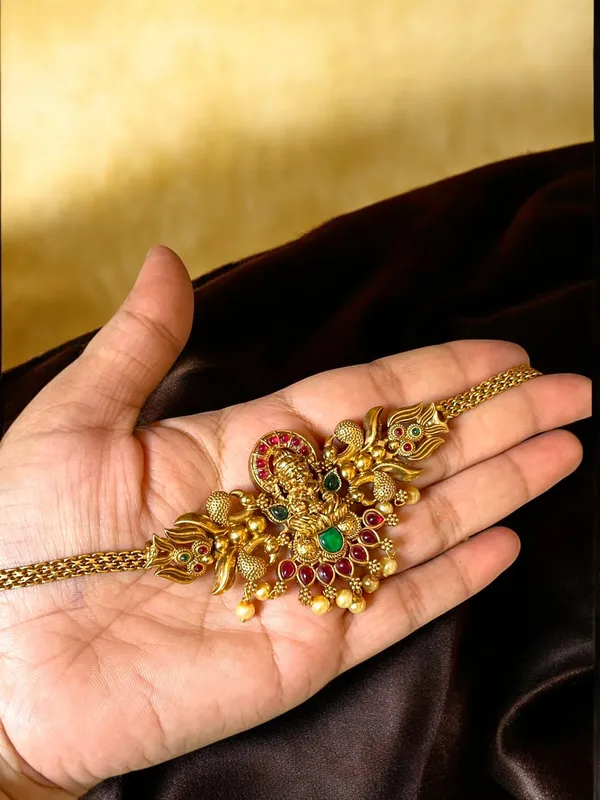 Maroon_Pearl_Choker_Traditional_Temple_Necklace_Goddess_Laxmi_Jewellery_Set_With_Jhumki_Earrings_For_Women