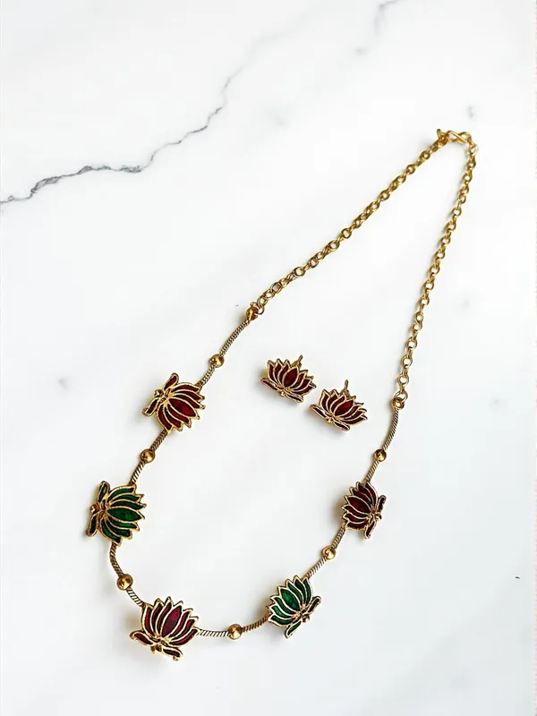 Multicolour_Traditional_Lotus_Floral_Design_Chain_Jewellery_Set_for_Women_&_Girls
