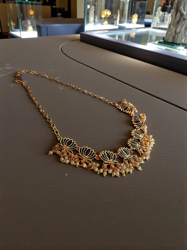 Blue_Lotus_Design_Traditional_Necklace_Set_For_Women