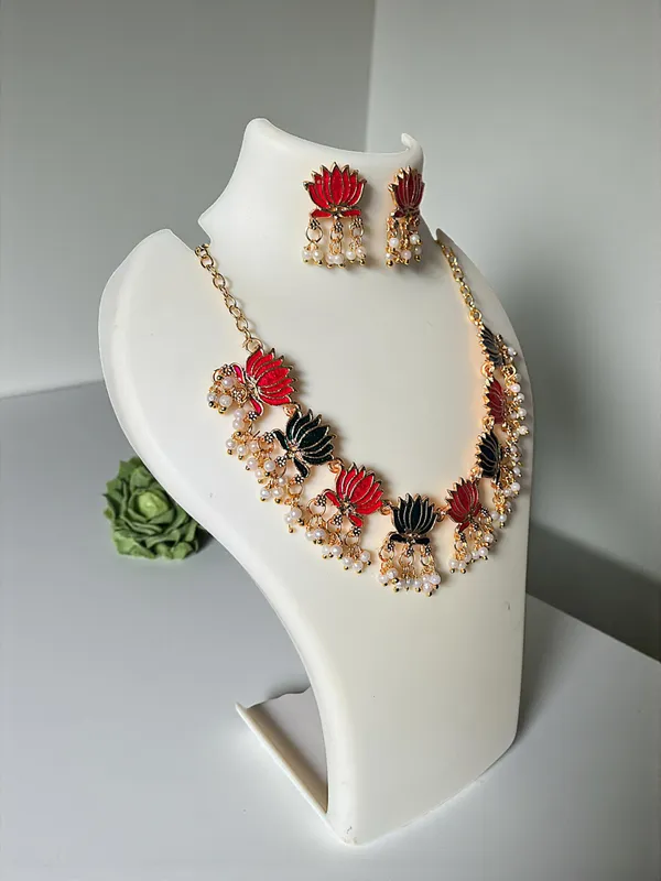 Pink_Blue_Lotus_Design_Traditional_Necklace_Set_For_Women