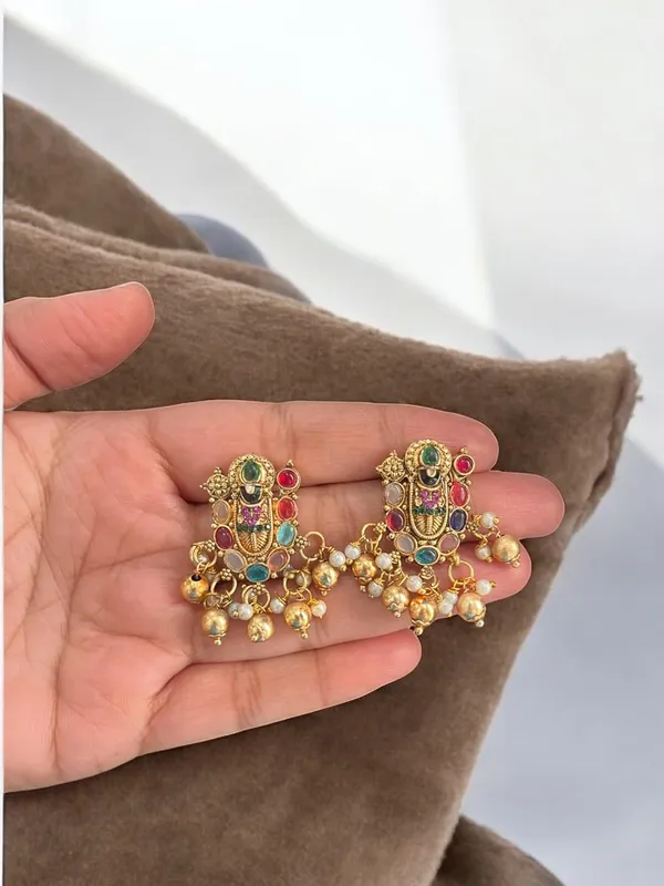Multicolour_Traditional_Necklace_Set_With_Matching_Earrings_For_Women