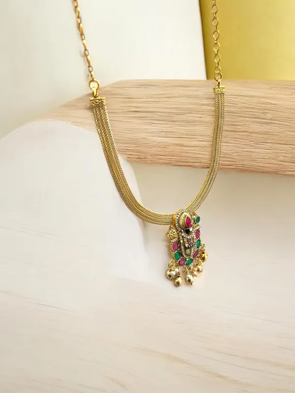 Multicolour_Traditional_Necklace_Set_With_Matching_Earrings_For_Women
