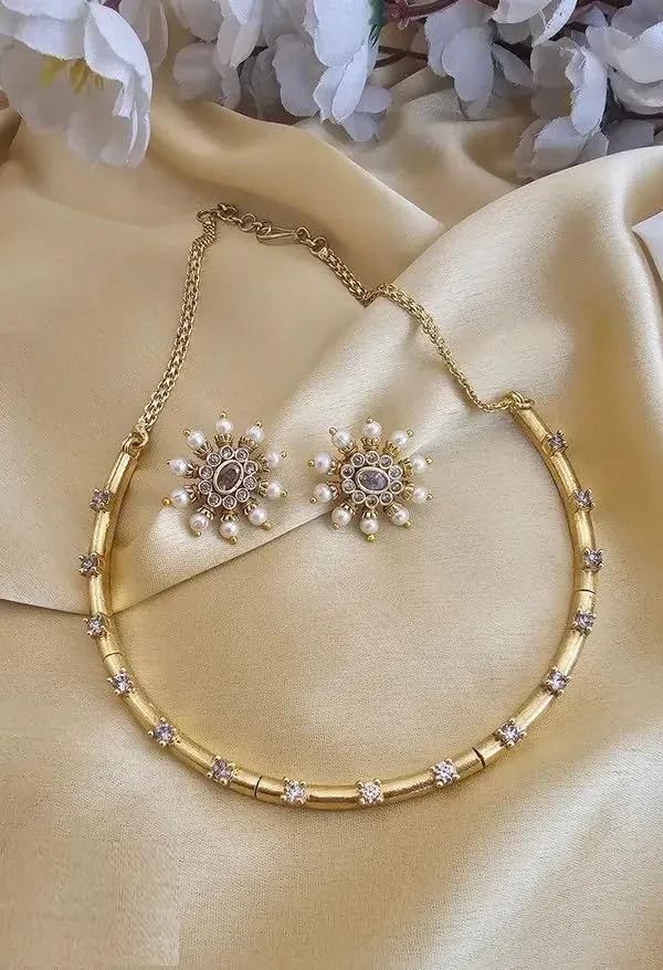 Gold_Plated_Hasli_Choker_Necklace_Set_with_American_Diamond_Stones_&_Matching_Pearl_Earrings_|_Thushi_Pipe_Necklace_Jewellery_Set_for_Women