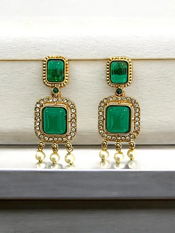 Multicolour_Long_Stone_Necklace_With_Earrings