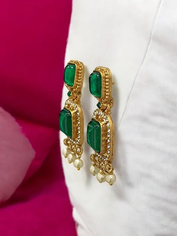 Multicolour_Long_Stone_Necklace_With_Earrings