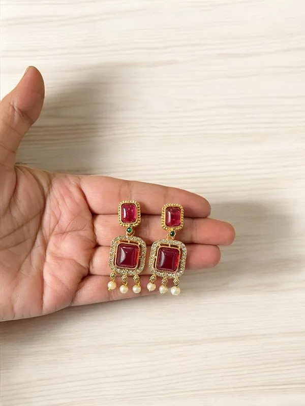 Multicolour_Long_Stone_Necklace_with_Earrings