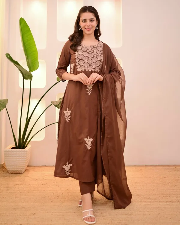 Brown_Cotton_Kurti_Pant_Dupatta_Set_For_Women