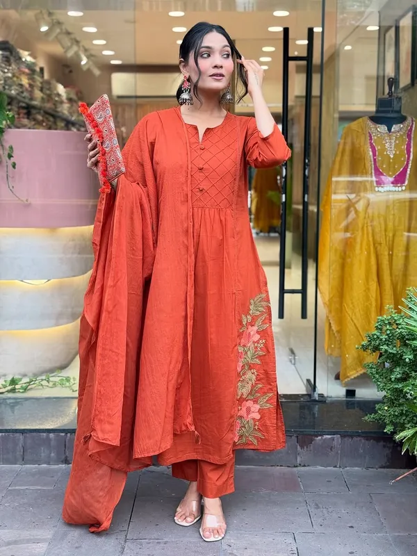 Orange_Pure_Cotton_Kurti_Pant_Dupatta_Set_For_Women