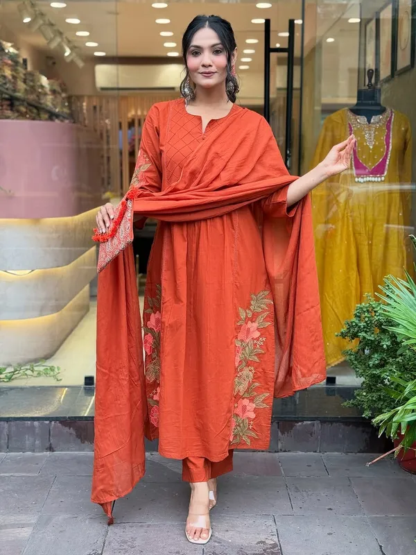 Orange_Pure_Cotton_Kurti_Pant_Dupatta_Set_For_Women