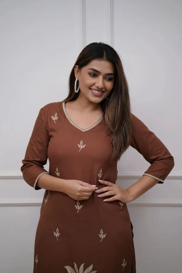 Brown_Cotton_Kurti_Pant_Set_For_Women
