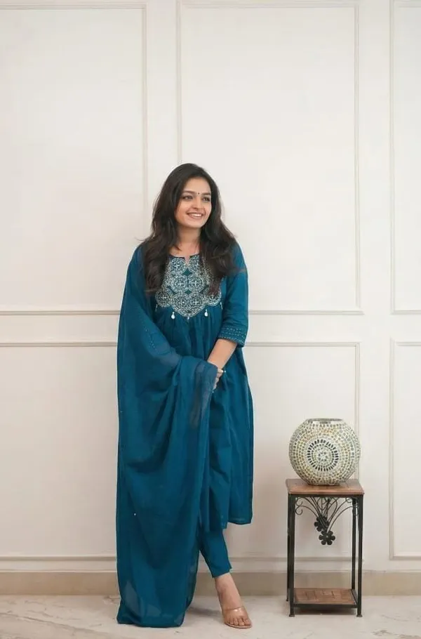 Dark_Blue_Cotton_Kurti_Pant_Dupatta_Set_For_Women
