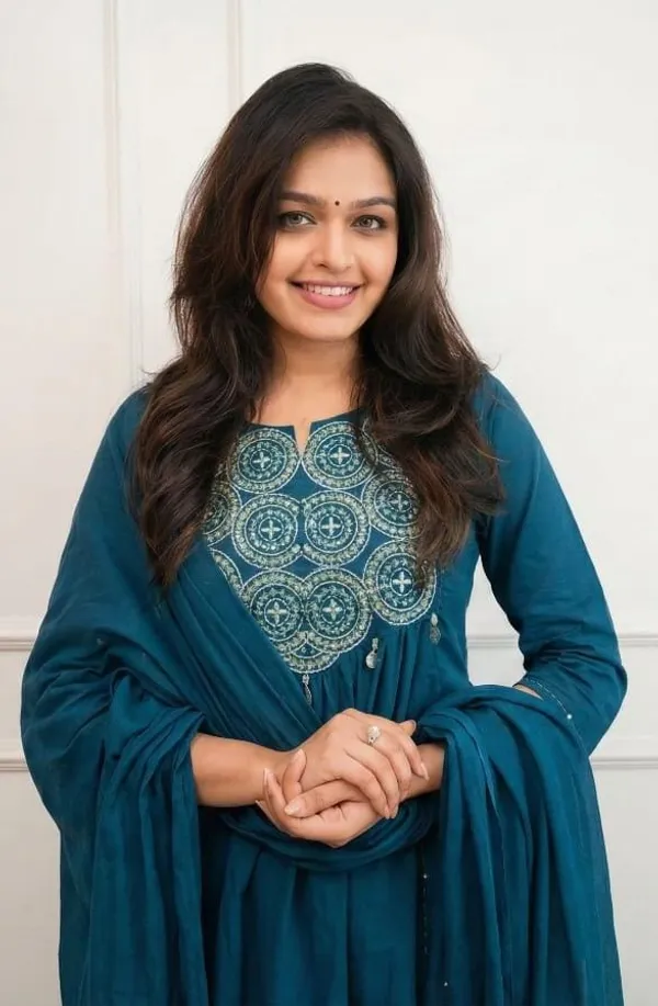 Dark_Blue_Cotton_Kurti_Pant_Dupatta_Set_For_Women