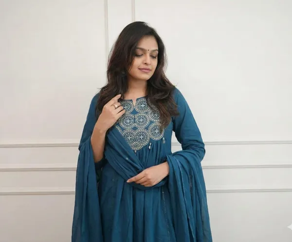 Dark_Blue_Cotton_Kurti_Pant_Dupatta_Set_For_Women