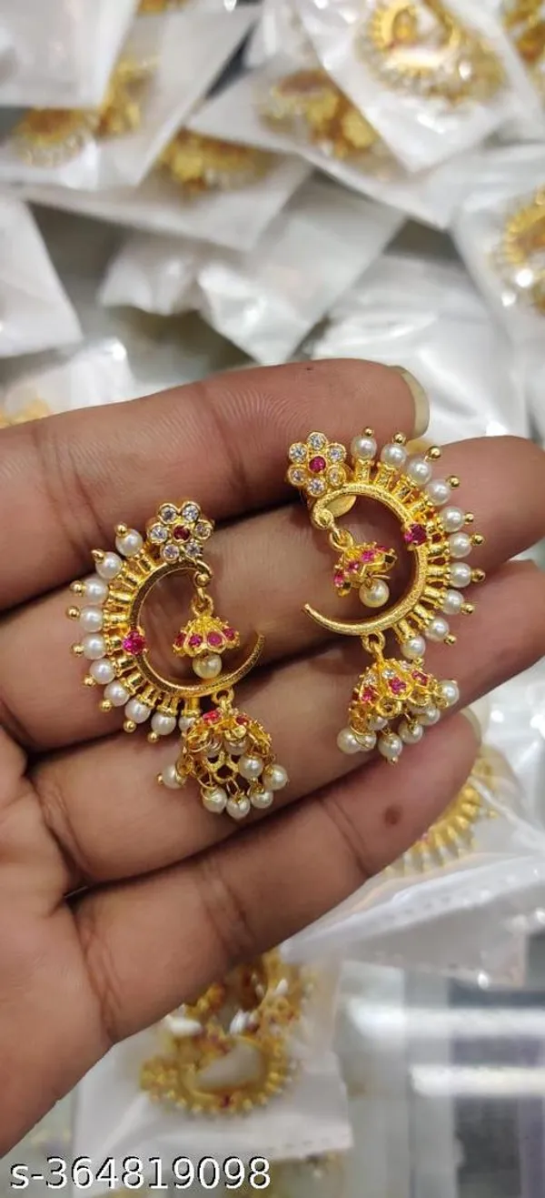 Multicolor_Premium_Alloy_Ear_Rings_Ethnic_Party_Wear_For_Women