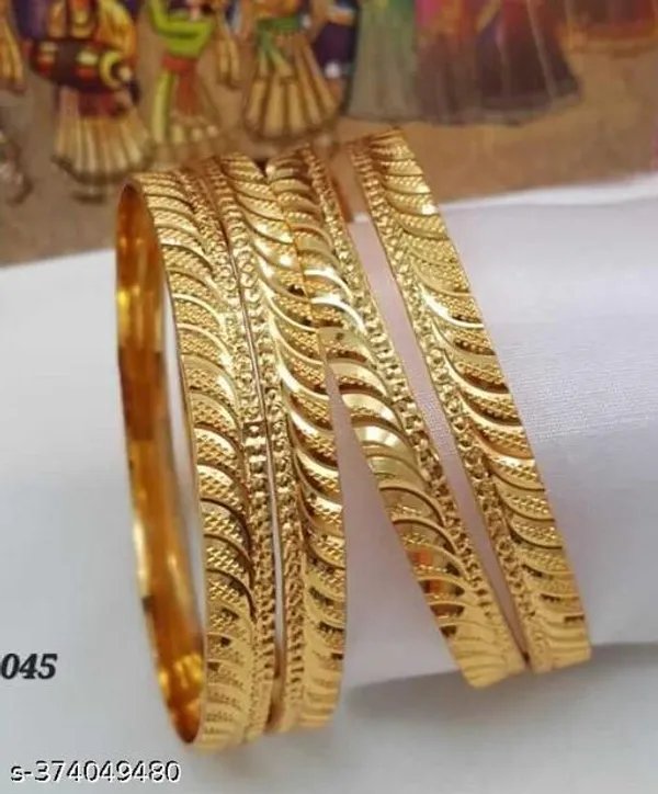 Gold_Premium_Alloy_Bangles_Ethnic_Casual_Wear_For_Women