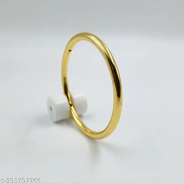 Gold_Premium_Alloy_Bangles_Ethnic_Casual_Wear_For_Women