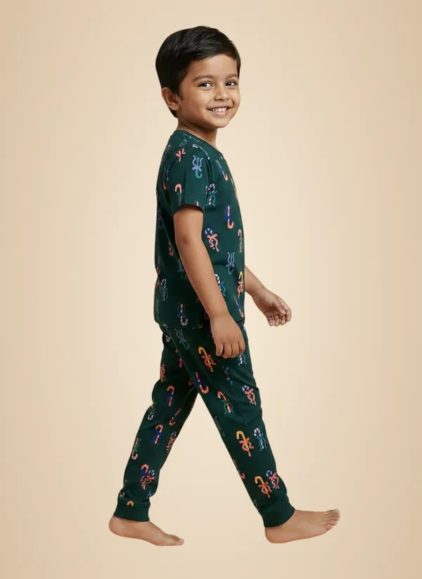 Forest_Green_Soft_Cotton_Print_T_Shirt_Pajama_Set_For_Boys_And_Girls