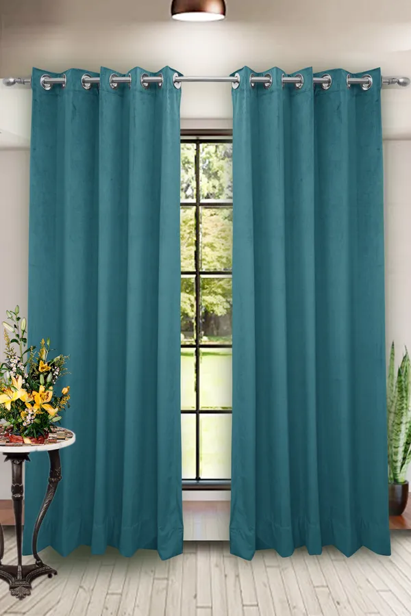 Skyblue_Premium_Polyester_Velvet_Curtains_For_Homedecor,pack_of_01