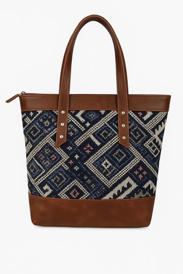 Brown_Leather_Handbag_For_Women