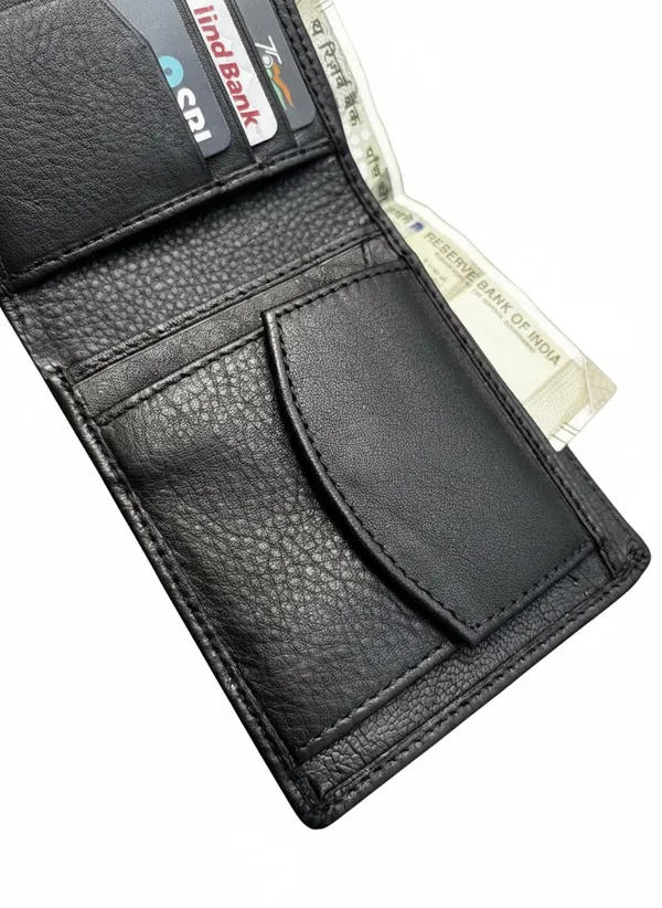 Black_Genuine_Leather_Wallet_(3_Card_Slots)_For_Men